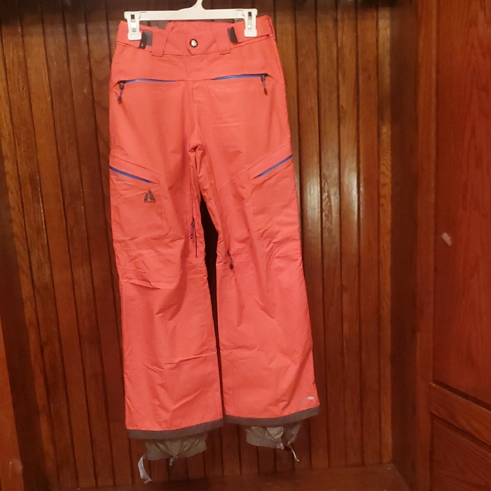FIRST ASCENT Coral Snow Pants with Blue Accents Size XS